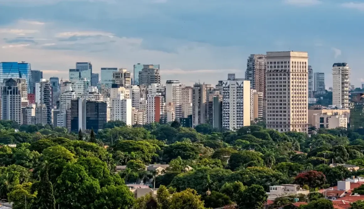 Preço de condomínios em SP cresce até 16% em um ano…